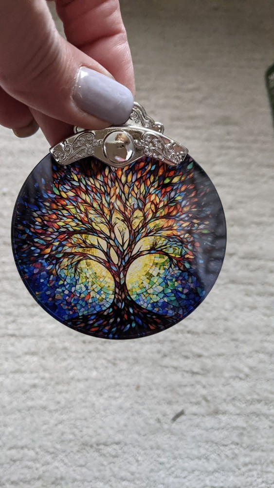 TREE OF LIFE SUN-CATCHER-ORNAMENT–GLASS/METAL–NEW