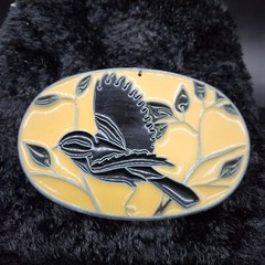 Vintage Resin Sun Catcher Magpie Soaring Good Luck And Fortune