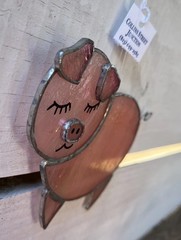 Vintage Aurora Pink Pig Stained Glass Sun Catcher 5”x4” Piggy Ornament Shimmer