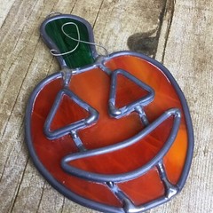 Set 3 Halloween Pumpkin Jack O Lantern Stained Glass Window Suncatchers 4.5-6″