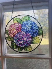 HYDRANGEA BOUQUET STAINED GLASS SUNCATCHER-BRAND NEW