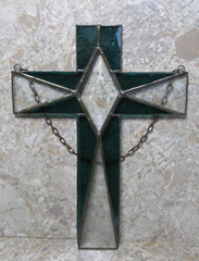 VTG Green Floral Cross Stained Glass Religious Crucifix Suncatcher Window 11″