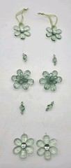 Suncatcher Hanging Decor Handmade Green Acrylic Fauceted Cluster Flowers Lotof 2
