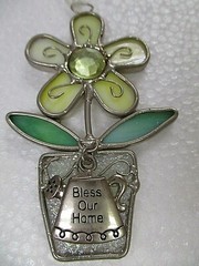 Ganz Stained Glass Suncatcher Flower Pot with metal Charm ~ Bless Our Home (F9)