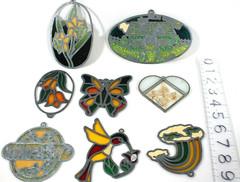 8 Vintage Suncatchers Heart Butterfly Bird Rainbow 2 Flowers Welcome God Bless