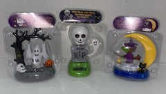 SOLAR POWERED SWINGING GHOST SKULL WITH GHOST AND SWINGING WITCH LOT OF 3 NEW