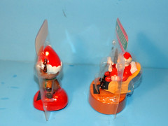 2 SOLAR DANCER SANTA LIST & REINDEER BOBBLE HEAD SUN CATCHER CHRISTMAS NEW