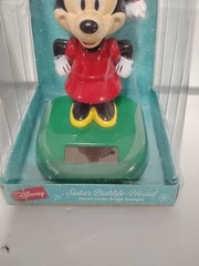 2 Solar Disney Mickey Minnie Mouse Santa Suit Bobble Head holiday RUZ