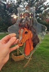Western Style Arrowhead Brown Hand Painted Horse Glass Window Catcher A3