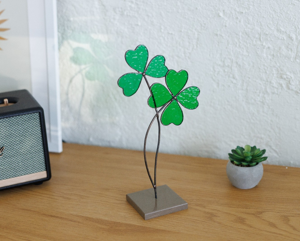 Stained Glass 4 Leaf Clover Suncatcher – Lucky Shamrock Table Decor Gift