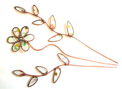 Stained Glass Flower Garden Stakes (x3 2-Leaves 1-Flower) Suncatcher Gifts