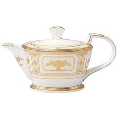 Noritake Imperial Suite teapot. A perfect gift for someone special. From Japan