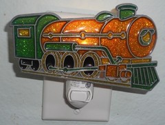 Vintage Locomotive Train Engine Stained Resin Sun Catcher Night Light 6″W-Tested