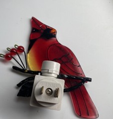 Stained Glass Cardinal Bird Nightlight 6.5” Long X 4” Wide Bulb Not Included