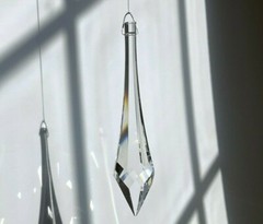 100mm Majestic Icicle Clear Crystal Pendant Prism Suncatcher 4″