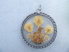 Vintage Lasting impressions Real Flowers Pewter Framed Window Sun Catcher USA