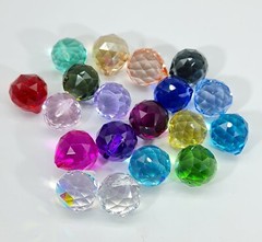 4x 20mm Suncatcher Crystal Ball, chandelier jewelry craft pendant supplies green