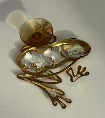 Mascot International Austrian Crystal and Gold Plated Frog Suncatcher