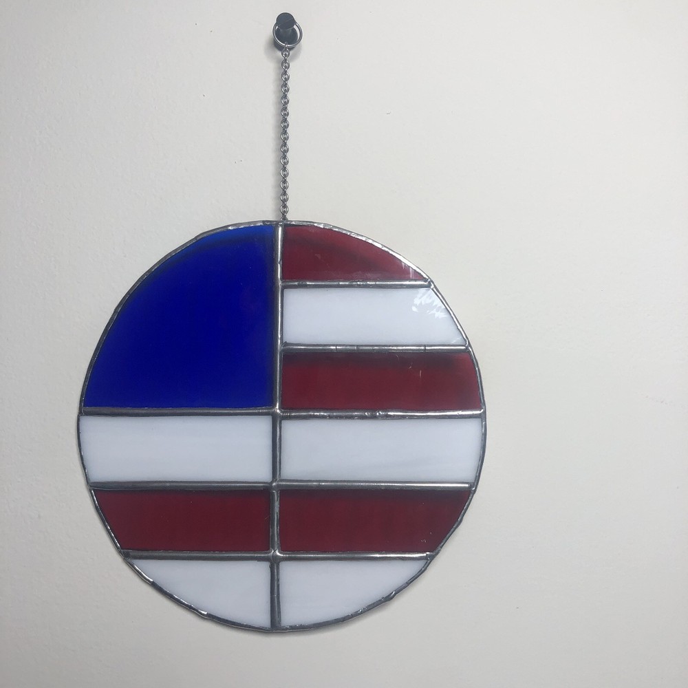 USA American Flag Stained Glass 6″ Round Suncatcher Patriotic Chain Art Decor
