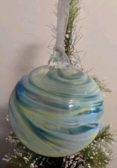Hanging Blown Glass Ball 4½” Friendship Ball Christmas Ornament Garden Orb Blue
