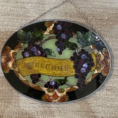 Welcome Suncatcher with Grapes 7″ x 5.5″