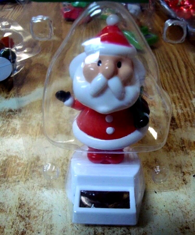 Solar Dancing Santa Claus W/ Green Sack Winter Christmas