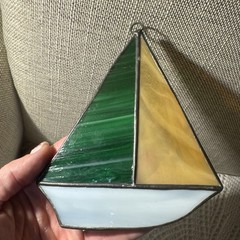 Vintage Leaded Stained Glass Sun Catcher Sailboat Simple Interesting Glass