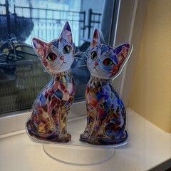 Acrylic Multicolor 2 Cat Suncatcher/Standing Figures- Great for Windowsill!💙