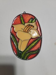 Vintage 5″ Stained Plastic Sun Catcher – Sparkle Orange Daffodil