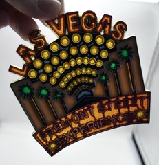 VTG Las Vegas Sun Catcher Fremont Street Palm Trees Gold Tone Metal Multicolor