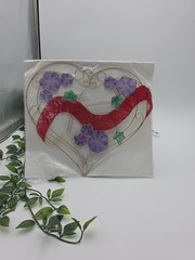 New Hand Painted Capiz Shell Heart Suncatcher Purple Flowers 10 X 11″