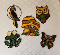 Vtg Stained Glass Suncatcher Lot 5 Frog Mushroom Parrot Butterfly Owl Mushie