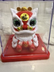 Red Solar powered Lion Dance Toy Figuire 2.5”H,New!