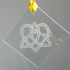 Celtic Love Knot Engraved Glass Suncatcher Ornament, Free Personalization