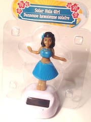 Hawaiian Hula Girl Solar Powered Figurine Blue Skirt Wiggles Hips Hawaii