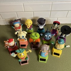 Lot of 12 Dancing Solar Power Bobble Heads Easter Christmas Dia De Los Muertos