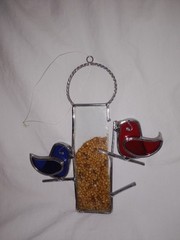 Vintage Stained Glass Bird Feeder Sun Catcher 6 1/4″ Tall Needs Fixing