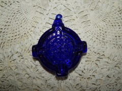Kitras Art Glass Suncatcher, Celtic Knot Cobalt Blue Ornament