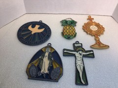 Religious Jesus Christian Suncatcher Vintage Lot & A Pineapple Sun Catcher