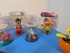 Set of 11 dancing solar powered figures: Santa Claus, Elf, Witch and Jack-o’-lan
