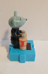 Solar Power Dancing Musician Mouse With Bongo Drums Bobble Toy