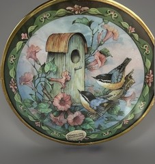 Enesco Suncatcher Birdhouse Morning Glories Birds Decorative Plate Gold Rim Vtg