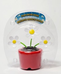 Solar DANCING DAISY Red Flower Pot White TRIPLE TOY DAISIES Gift BOBBLE HEAD NEW