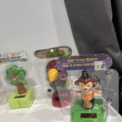 Solar dancing animals bear dinosaur lion octopus parrot Monkey