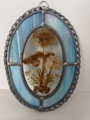 Suncatcher Iridescent Blue Leaded Stained Slag Glass Dried Flower Vintage 7×5”