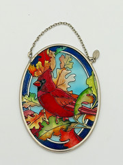 SUN CATCHER STAINED GLASS STYLE RED CARDINAL 4.5 INCH OVAL VINTAGE CHRISTMAS