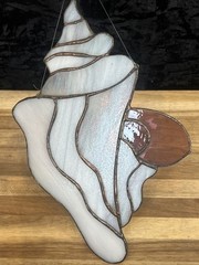 Vintage Beautiful 11” Leaded Glass Suncatcher Iridescent Seashell Conch Shell