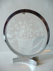 Vtg Beautiful Etched Thick Glass 3-D Flowers In A Basket Hanging Metal Frame