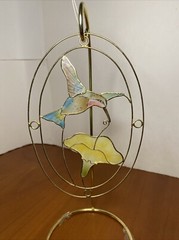 Hummingbird and Flower Capiz Shell with Gold Trim Suncatcher Ornament 6X4″